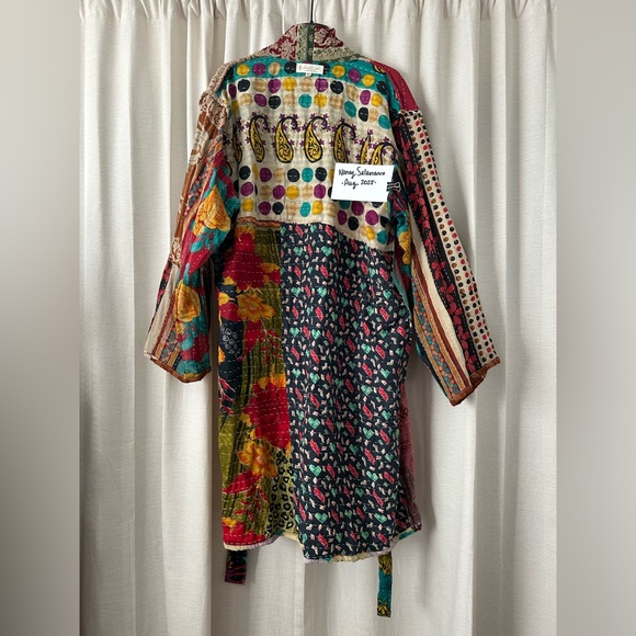 Kantha Bae Trench Robe - Picture 4 of 12